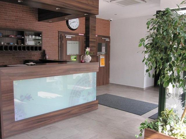 F - Team Hotel Liptovský Hrádok Екстериор снимка