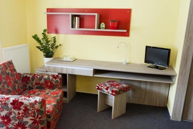 F - Team Hotel Liptovský Hrádok Стая снимка
